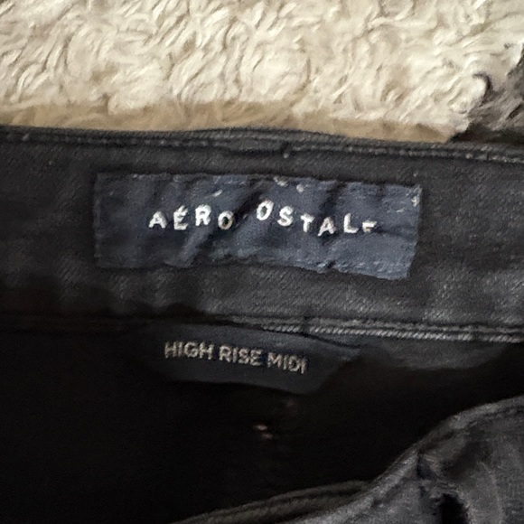 Aeropostale  Distressed Jean Shorts - Picture 2 of 4